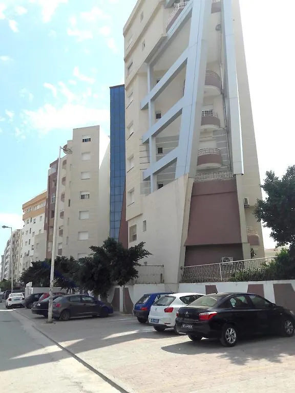 My Second Home チュニス 0*,